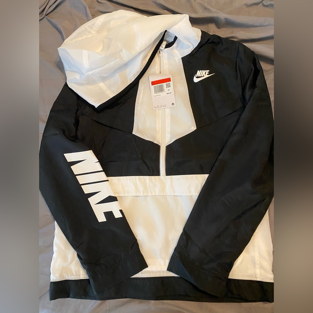Kids Nike Windbreaker